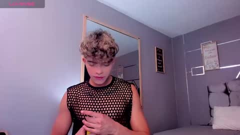 Snapshot of andrius_24 chatting on 01/18/25, 12:47 online show from 01/18/25, 12:47