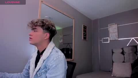 Snapshot of andrius_24 chatting on 01/27/25, 12:58 online show from 01/27/25, 12:58