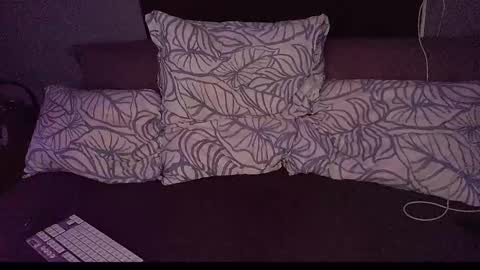 Snapshot of andrjoer chatting on 09/16/25, 07:04 andrjoer online show from 09/16/25, 07:04