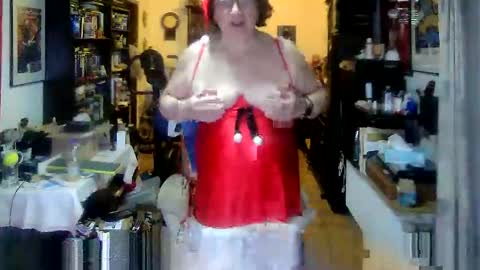 androgynia online show from 12/18/25, 05:46