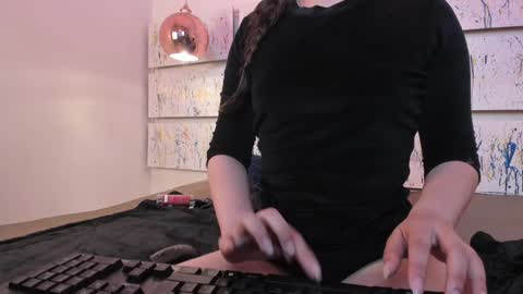   online show from 01/15/25, 10:46