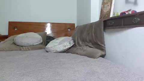 Snapshot of andromedashine chatting on 12/18/24, 07:36 vero paez online show from 12/18/24, 07:36