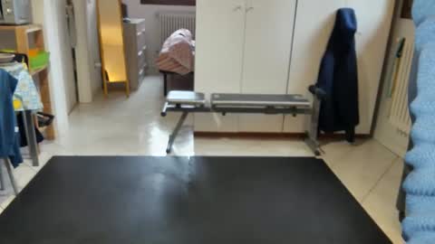 androx77 online show from 04/13/26, 09:04