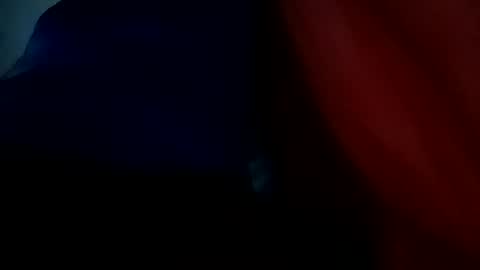 Snapshot of andy101075 chatting on 11/19/25, 07:19 andy101075 online show from 11/19/25, 07:19