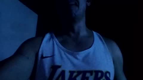 Snapshot of andy101075 chatting on 11/23/25, 06:24 andy101075 online show from 11/23/25, 06:24