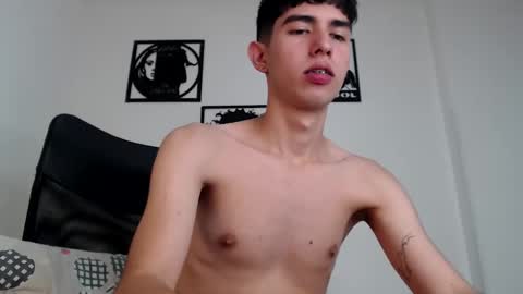 andy19_hot online show from 12/18/24, 02:53