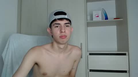 andy19_hot online show from 10/23/25, 06:39