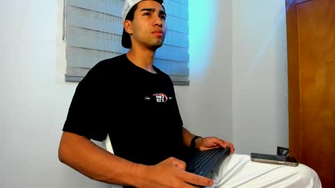 Andy online show from 01/11/25, 08:00