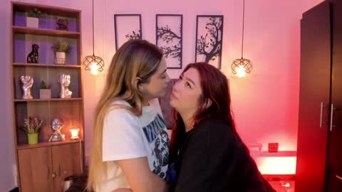 andy_and_emma online show from 02/07/25, 01:01