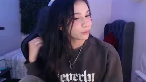 Snapshot of andy_bell_x chatting on 12/28/24, 01:17 ANDY online show from 12/28/24, 01:17