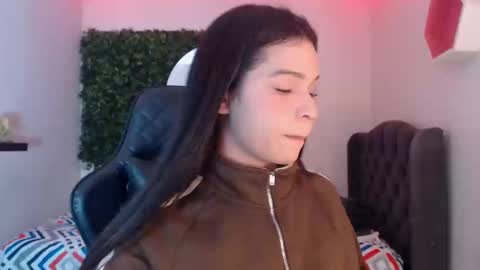 Snapshot of andy_bell_x chatting on 12/31/24, 05:33 ANDY online show from 12/31/24, 05:33