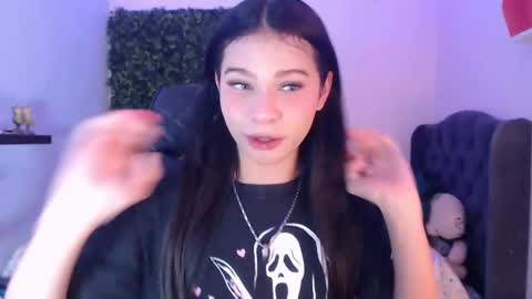 Snapshot of andy_bell_x chatting on 01/13/25, 04:39 ANDY online show from 01/13/25, 04:39