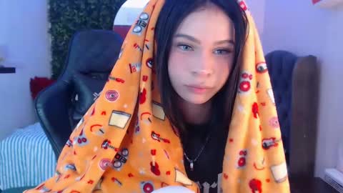 Snapshot of andy_bell_x chatting on 01/21/25, 04:32 ANDY online show from 01/21/25, 04:32