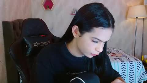 Snapshot of andy_bell_x chatting on 09/15/25, 06:02 ANDY online show from 09/15/25, 06:02