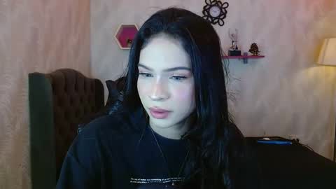 Snapshot of andy_bell_x chatting on 10/11/25, 04:55 ANDY online show from 10/11/25, 04:55