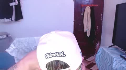 andy_dan1 online show from 05/08/26, 06:08