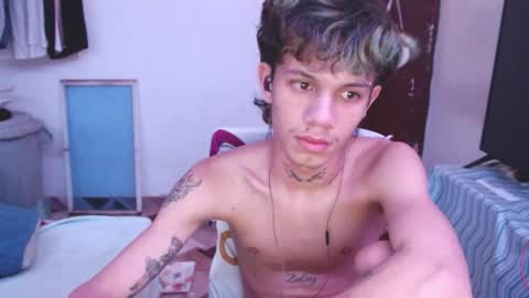andy_dan1 online show from 05/17/26, 06:22