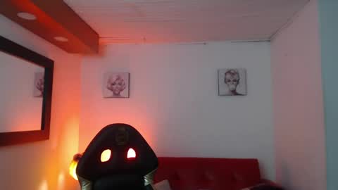andy_eagleton_20 online show from 05/31/26, 07:37