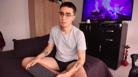 Andres online show from 01/06/26, 01:48