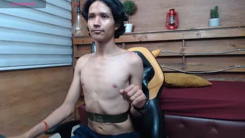 Snapshot of andy_staar18 chatting on 10/01/25, 11:27 andy online show from 10/01/25, 11:27