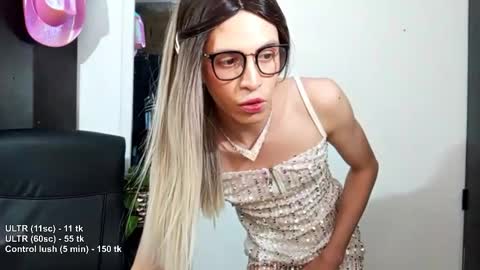 Snapshot of andy_vander chatting on 12/20/25, 07:04 Andy van der Rose online show from 12/20/25, 07:04