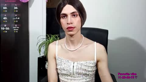 Snapshot of andy_vander chatting on 02/13/26, 10:11 Andy van der Rose online show from 02/13/26, 10:11