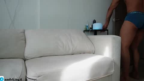Snapshot of andy_weld chatting on 05/19/26, 08:15 my onlyfans online show from 05/19/26, 08:15