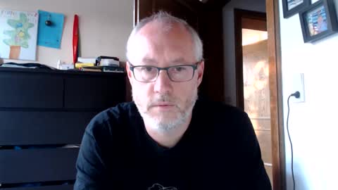 Snapshot of andyberg8 chatting on 10/02/25, 05:58 Andy online show from 10/02/25, 05:58