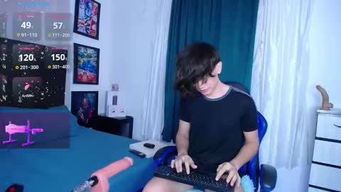 andy online show from 12/04/25, 10:29