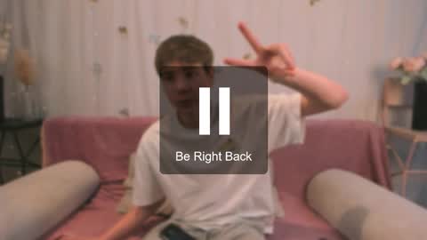 Snapshot of andyjey_ chatting on 12/20/25, 09:11 Mandy and Andy online show from 12/20/25, 09:11