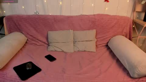 Mandy and Andy online show from 12/21/25, 01:29