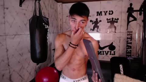 Andy Joy  online show from 02/08/25, 01:54