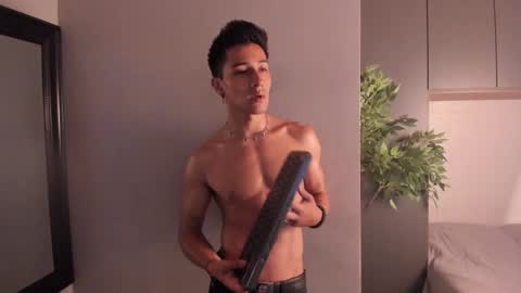 Andy Joy  online show from 02/20/25, 04:36