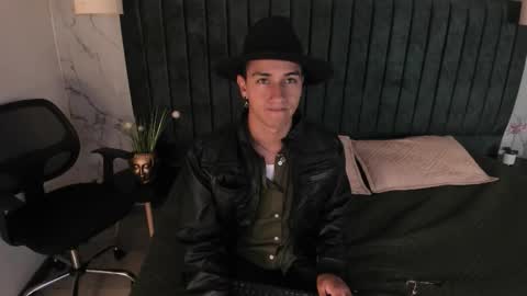 Andy Joy  online show from 10/13/25, 11:10