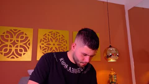 Snapshot of andyknoxx chatting on 02/05/26, 03:33 Andy online show from 02/05/26, 03:33