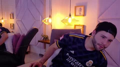 Snapshot of andyknoxx chatting on 03/03/26, 08:48 Andy online show from 03/03/26, 08:48