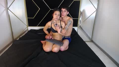 AndyliveandSofi online show from 12/16/25, 01:05