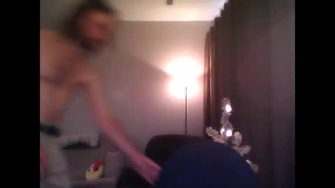 andywarhol420 online show from 11/29/25, 08:12