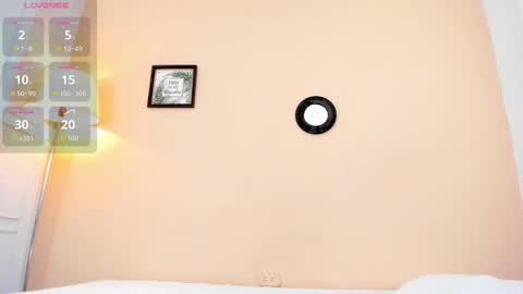 Snapshot of andyylove_jk chatting on 09/13/25, 01:00 Andy online show from 09/13/25, 01:00