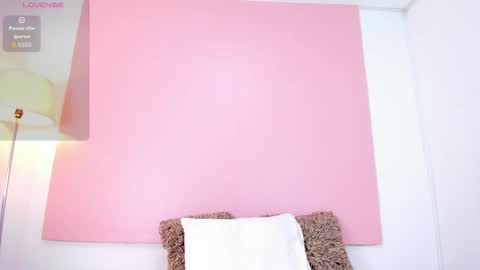 Snapshot of andyylove_jk chatting on 10/30/25, 11:44 Andy online show from 10/30/25, 11:44