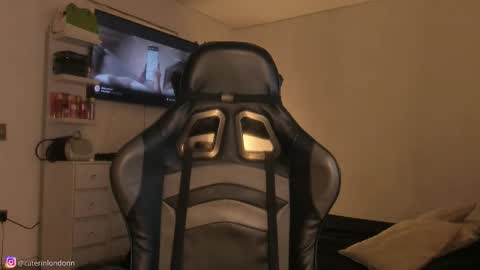 Snapshot of anelisse_ chatting on 11/15/25, 05:38 online show from 11/15/25, 05:38