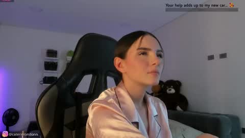 Snapshot of anelisse_ chatting on 05/09/26, 02:28 online show from 05/09/26, 02:28