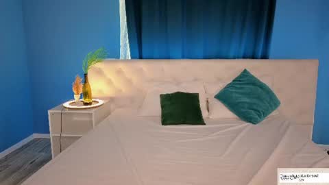 Snapshot of anellyball_ chatting on 07/03/26, 01:45 Anelly online show from 07/03/26, 01:45