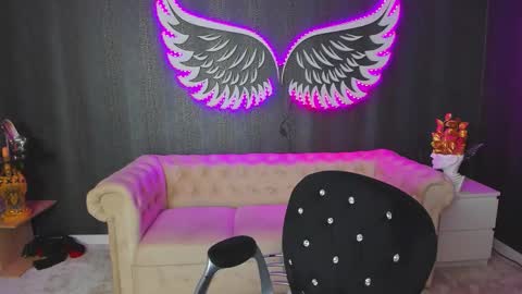 Anne online show from 09/12/25, 02:28