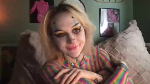 ang3lmorgu3 online show from 12/17/25, 06:14