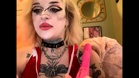 ang3lmorgu3 online show from 12/19/25, 09:11