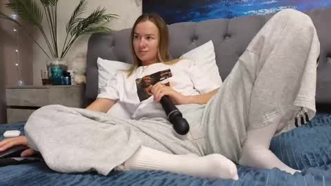 Snapshot of ange1ok chatting on 05/06/26, 02:55 ange1ok online show from 05/06/26, 02:55