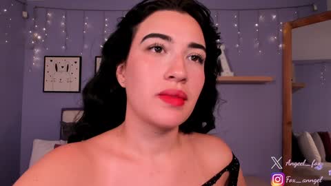 Snapshot of angeel_fox chatting on 01/12/25, 05:03 Angel online show from 01/12/25, 05:03