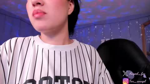 Snapshot of angeel_fox chatting on 03/11/25, 07:48 Angel online show from 03/11/25, 07:48