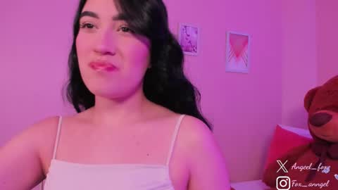 Snapshot of angeel_fox chatting on 09/09/25, 03:06 Angel online show from 09/09/25, 03:06